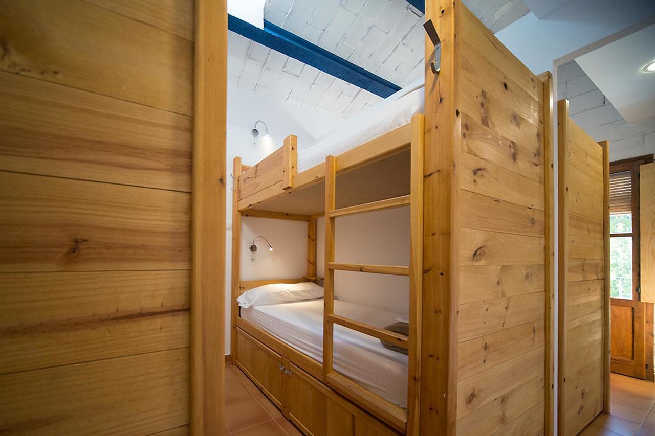 Crux Albergue Adahuesca Bagian luar foto